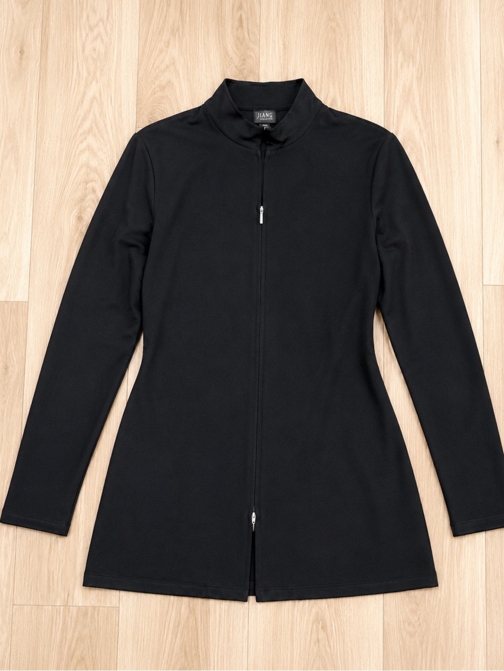 EILEEN FISHER Black Full Zipped Tunic Top Light Jacket Travel Ponte Sz MP - Picture 4 of 5